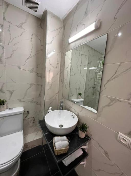 Avec Piscine 2chambres Au Coeur De Gueliz Apartamento